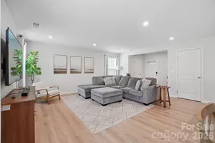 1621 Gutter Br Dr, Charlotte, NC 28216 - Photo 6