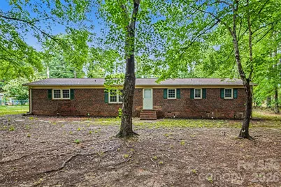 211 Lakeview Road, Cherryville, NC 28021 - Photo 2