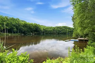 11 Echo Lk Dr, Fairview, NC 28730 - Photo 2