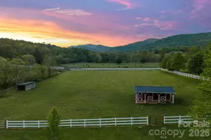 9 Whispering Meadows Dr, Fairview, NC 28730 - Photo 2