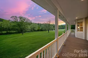 9 Whispering Meadows Dr, Fairview, NC 28730 - Photo 8