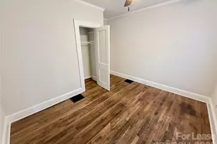 2523 Cranbrook Ln, Charlotte, NC 28207 - Photo 6
