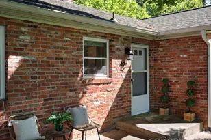 147 W Oakview Rd, Asheville, NC 28806 - Photo 4