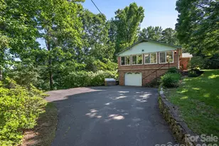 147 W Oakview Rd, Asheville, NC 28806 - Photo 24