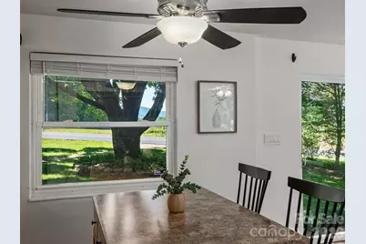 147 W Oakview Road, Asheville, NC 28806 - Photo 14