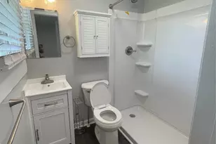 624 Pinoca Rd, Charlotte, NC 28208 - Photo 28