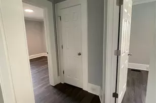 624 Pinoca Rd, Charlotte, NC 28208 - Photo 24