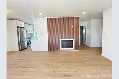 541 E Woodlawn Road, Charlotte, NC 28209 - Photo 2