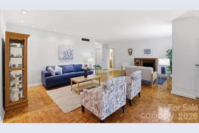 1300 Queens Road #416, Charlotte, NC 28207 - Photo 4