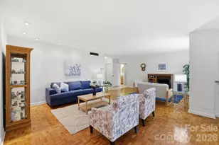 1300 Queens Rd, Charlotte, NC 28207 - Photo 4