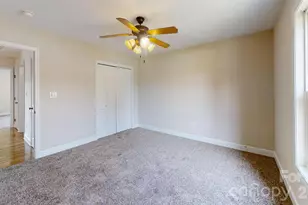 4240 Hunter Rhyne Rd, Lincolnton, NC 28092 - Photo 22