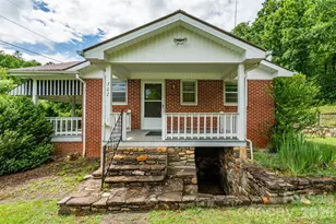 302 Sprinkle Branch Rd, Marshall, NC 28753 - Photo 2