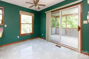 18 Bartlett Rd, Weaverville, NC 28787 - Photo 8