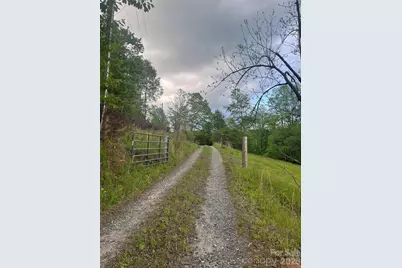 1239 W McGuinn Road, Mill Spring, NC 28756 - Photo 10