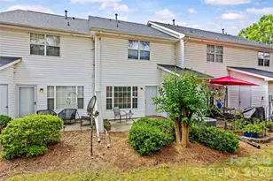 4259 Melrose Club Dr, Matthews, NC 28105 - Photo 36