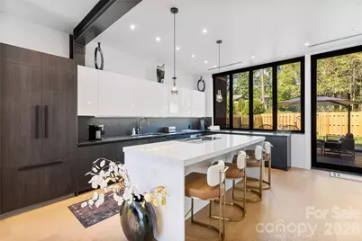 5447 Topping Place #101, Charlotte, NC 28209 - Photo 6