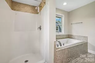 25 Houston St, Asheville, NC 28801 - Photo 18