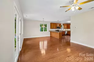 25 Houston St, Asheville, NC 28801 - Photo 30