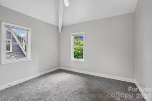 25 Houston St, Asheville, NC 28801 - Photo 12