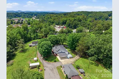 109 Kincaid Hill Drive, Lenoir, NC 28645 - Photo 12