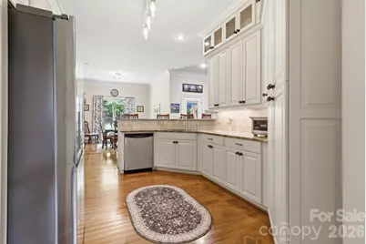 1705 29th Avenue Place NE, Hickory, NC 28601 - Photo 4