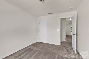 260 Abington St, Matthews, NC 28104 - Photo 12