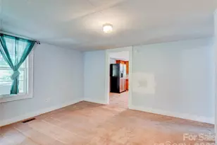 7049 Austin Little Mountain Rd, Elkin, NC 28621 - Photo 14