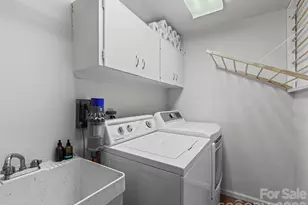 423 Vanderbilt Rd, Asheville, NC 28803 - Photo 32