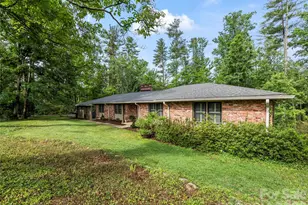 423 Vanderbilt Rd, Asheville, NC 28803 - Photo 2
