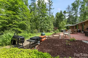 423 Vanderbilt Rd, Asheville, NC 28803 - Photo 40