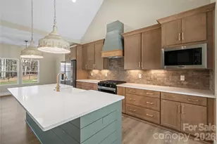 6991 Oakridge Rd, Clover, SC 29710 - Photo 8