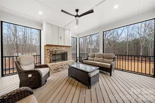 6991 Oakridge Rd, Clover, SC 29710 - Photo 12