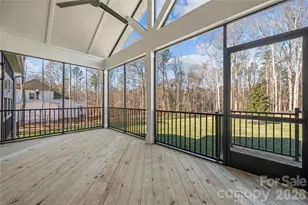 6991 Oakridge Rd, Clover, SC 29710 - Photo 10