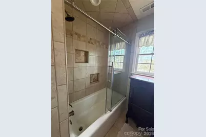 236 Robinwood Circle NE, Lenoir, NC 28645 - Photo 28