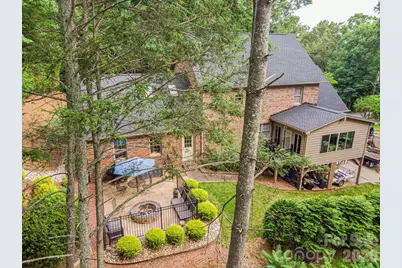 236 Robinwood Circle NE, Lenoir, NC 28645 - Photo 4