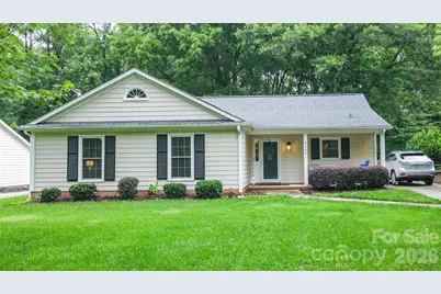 2425 Turnberry Lane, Charlotte, NC 28210 - Photo 2