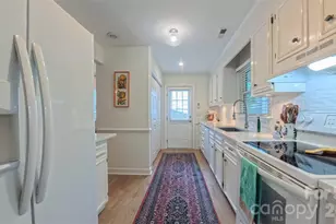 2425 Turnberry Ln, Charlotte, NC 28210 - Photo 12