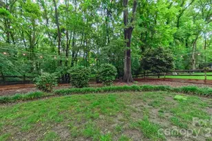 2425 Turnberry Ln, Charlotte, NC 28210 - Photo 20