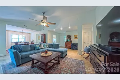 2425 Turnberry Lane, Charlotte, NC 28210 - Photo 8