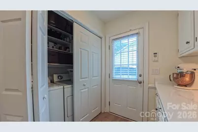 2425 Turnberry Lane, Charlotte, NC 28210 - Photo 16