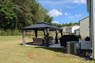 242 Winford Rd, Troutman, NC 28166 - Photo 8