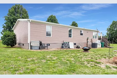 1677 Jennings Road, Olin, NC 28660 - Photo 4