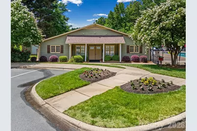 4926 Benthaven Lane, Charlotte, NC 28269 - Photo 36