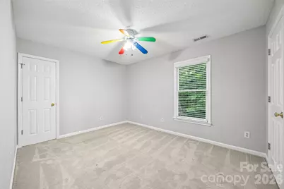 4926 Benthaven Lane, Charlotte, NC 28269 - Photo 28