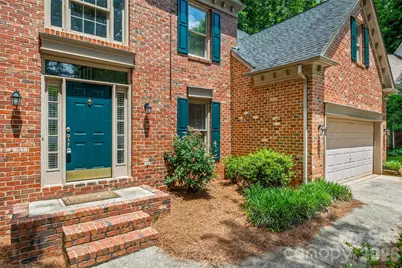 4926 Benthaven Lane, Charlotte, NC 28269 - Photo 2