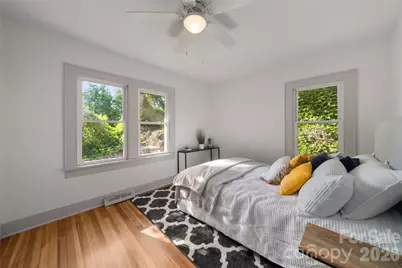 10 Sixth Street, Asheville, NC 28804 - Photo 24
