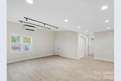 112 W Main Street, Burnsville, NC 28714 - Photo 10
