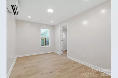 112 W Main Street, Burnsville, NC 28714 - Photo 24