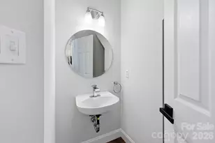 6912 Alanbrook Rd, Charlotte, NC 28215 - Photo 8
