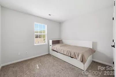 6912 Alanbrook Road, Charlotte, NC 28215 - Photo 10